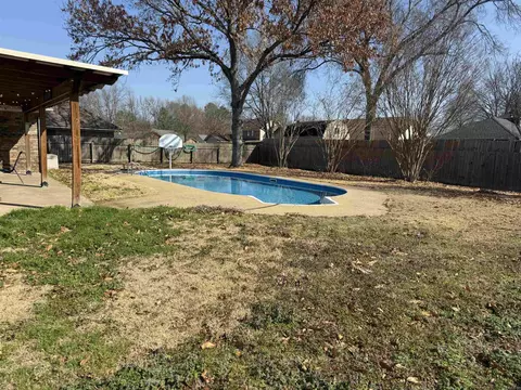 Exterior - 954 Joseph Dr, Conway, AR 72034 photo 3 of 4