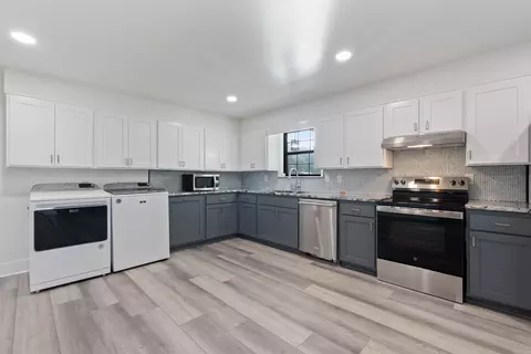 Kitchen - 6 Cedar Hill Rd, Conway, AR 72032 photo 7 of 8
