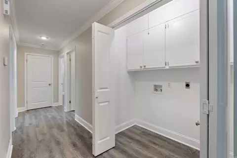 Entry Way - 6 Cedar Hill Rd, Conway, AR 72032 photo 1 of 4