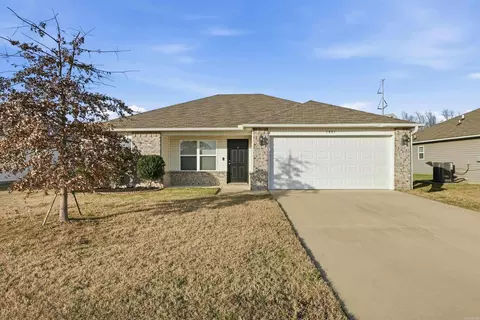 1801 Yarrow Dr, North Little Rock, AR 72117