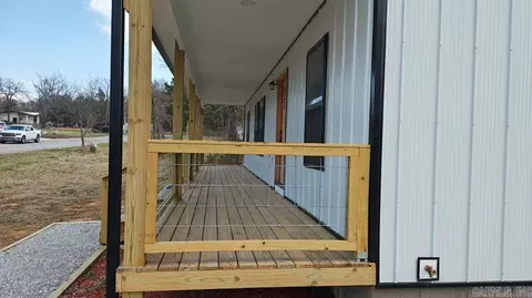 Exterior - 605 Frances Cove Rd, Mountain View, AR 72560 photo 6 of 7