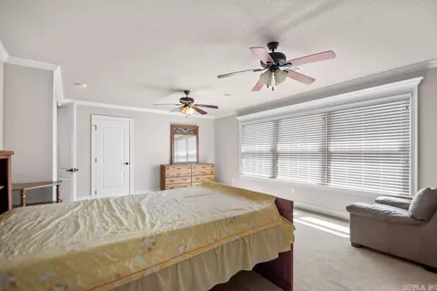 Bedroom - 7206 Worth Ave, Benton, AR 72019 photo 4 of 7