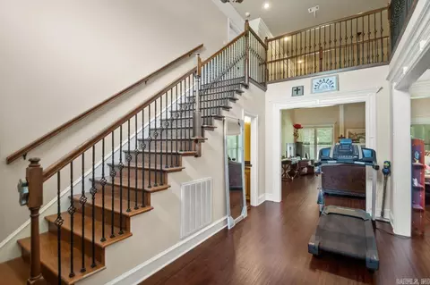 Entry Way - 7206 Worth Ave, Benton, AR 72019 photo 1 of 3