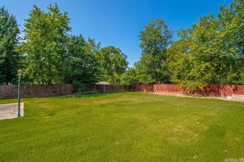 Exterior - 7206 Worth Ave, Benton, AR 72019 photo 10 of 11