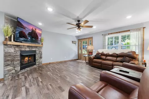 104 Jacobs Ln, Mountain View, AR 72560 photo 8