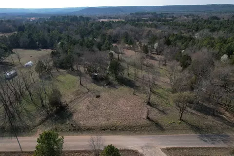 383 Bloodworth Rd, Searcy, AR 72143