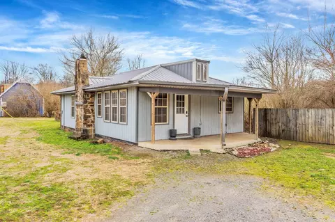 133 Gulf Mountain Rd, Scotland, AR 72141