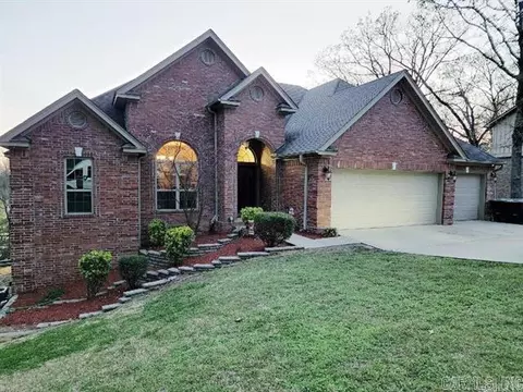 1310 Starfield St, North Little Rock, AR 72116
