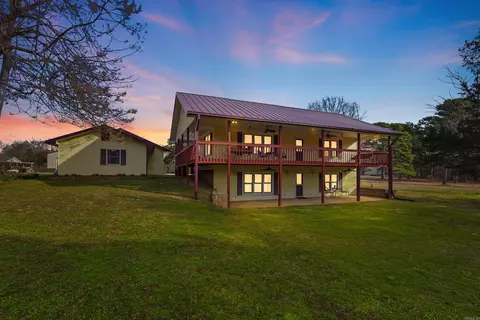 245 Skyline Dr, Greers Ferry, AR 72067