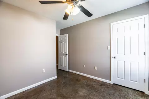 Bedroom - 2125-2235 Rosemary, Conway, AR 72034 photo 2 of 6