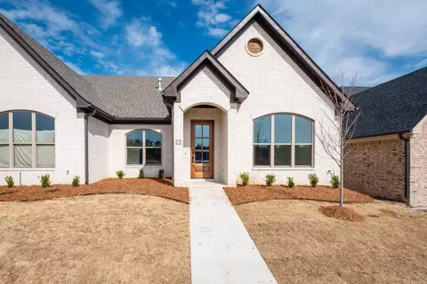 22 Driftwood Ln, Little Rock, AR 72223