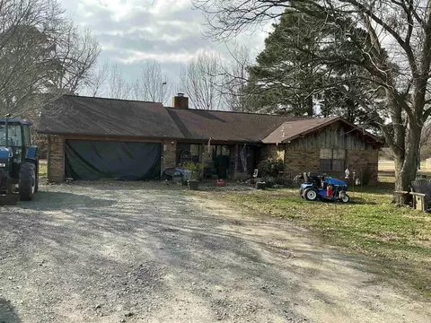 41 D J Rd, Stuttgart, AR 72160