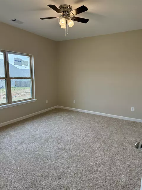 Bedroom - 3214 Steeplechase Cir, Bryant, AR 72022 photo 2 of 4