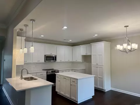 Kitchen - 3214 Steeplechase Cir, Bryant, AR 72022 photo 1 of 2