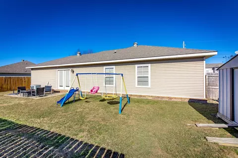 Exterior - 109 Tamarack Ct, Beebe, AR 72012 photo 7 of 8