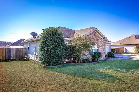 Exterior - 109 Tamarack Ct, Beebe, AR 72012 photo 2 of 8