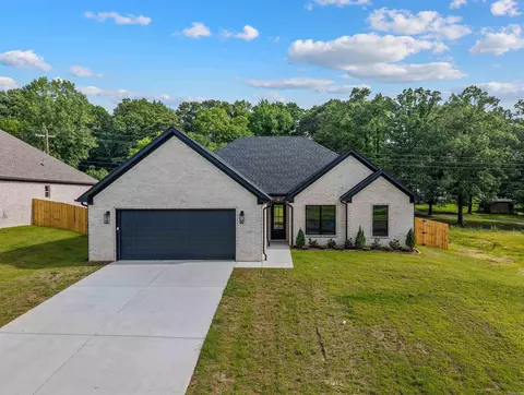 113 Red Wing Way, Haskell, AR 72015