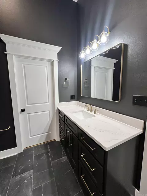 307 E Center Ave, Searcy, AR 72143 photo 19