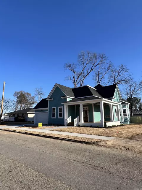 307 E Center Ave, Searcy, AR 72143 photo 2