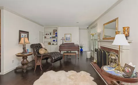 Living - 1605 W 35th Ave, Pine Bluff, AR 71603 photo 3 of 3