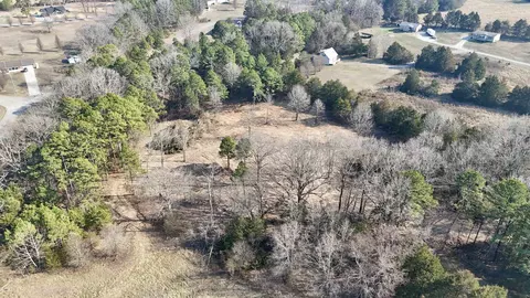 000 Plantation Cir, Melbourne, AR 72556