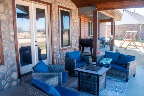 Exterior - 95 Firethorne Ln, Melbourne, AR 72556 photo 3 of 6