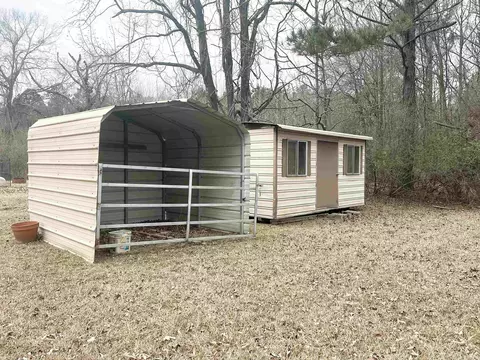 8033 Sulphur Springs Rd, Pine Bluff, AR 71603 photo 3