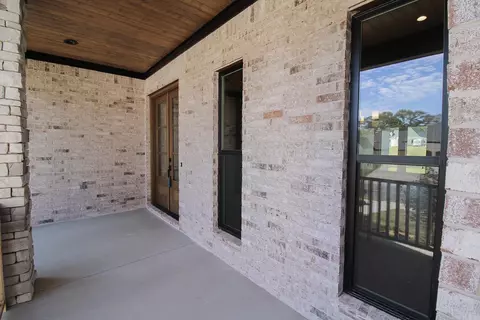 Exterior - 1635 Dolphin Dr, Conway, AR 72034 photo 2 of 2