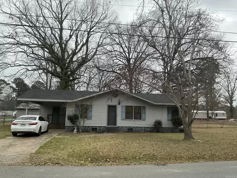 1428 James, Crossett, AR 71635