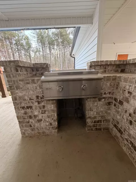 Exterior - 640 Heritage Dr, Rison, AR 71665 photo 3 of 7