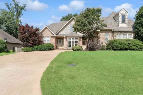 5201 Providence Cir, Jonesboro, AR 72404