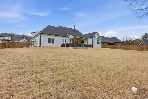 Exterior - 877 Belle Grove Loop, Benton, AR 72019 photo 5 of 6