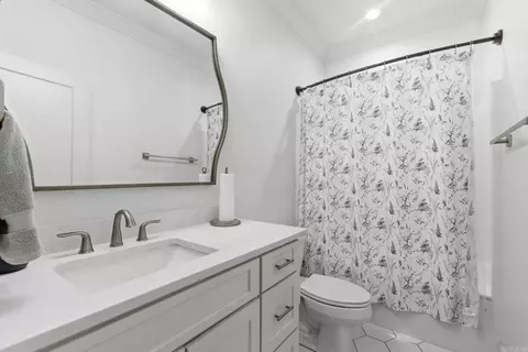 Bath - 877 Belle Grove Loop, Benton, AR 72019 photo 10 of 10
