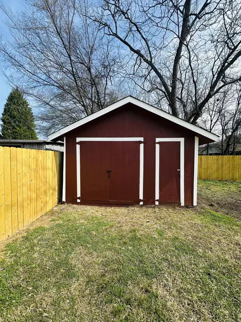 404 Mchenry St, Malvern, AR 72104 photo 8