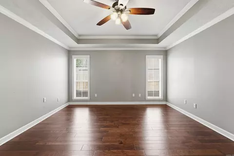 Living - 2960 Craighead Cir, Conway, AR 72034 photo 11 of 11