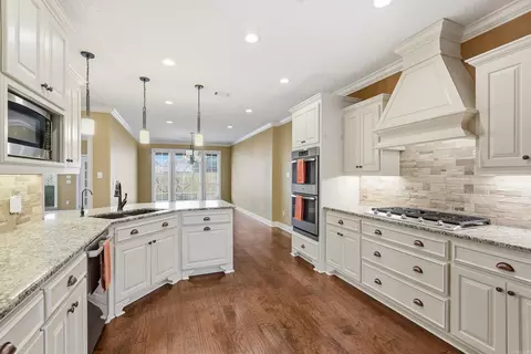 Kitchen - 2960 Craighead Cir, Conway, AR 72034 photo 1 of 6