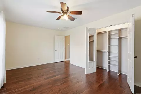Bedroom - 2960 Craighead Cir, Conway, AR 72034 photo 3 of 6
