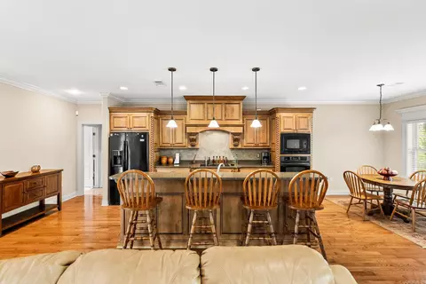 Kitchen - 21619 Twin Bluff Loop, Roland, AR 72135 photo 1 of 7
