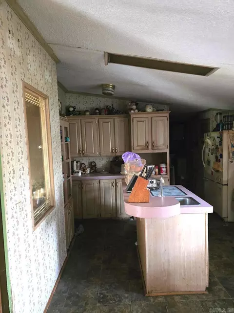 1100 3rd St, Mena, AR 71953 photo 7