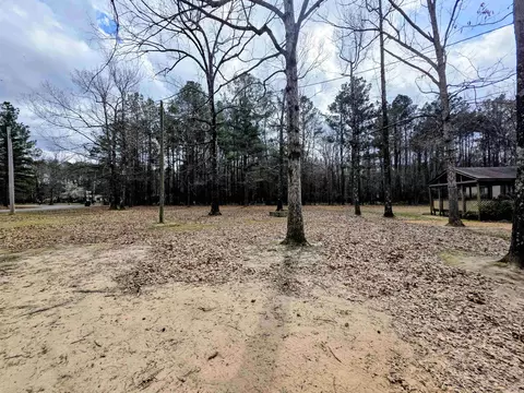 7610 Hyla Dr, Pine Bluff, AR 71603 photo 3