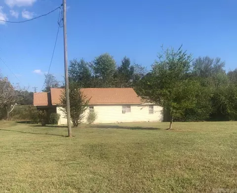 936 Cemetery Rd, Clinton, AR 72031