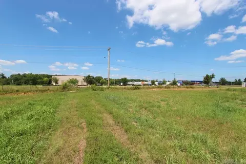 4015 Dave Ward Dr, Conway, AR 72032 photo 5