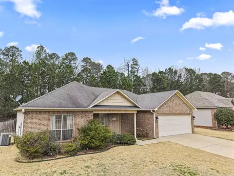 Exterior - 1815 Milburn Dr, Benton, AR 72015 photo 8 of 8