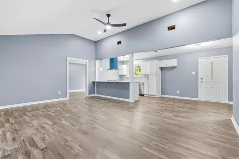 Living - 3504 Shamrock, Pine Bluff, AR 71603 photo 7 of 7