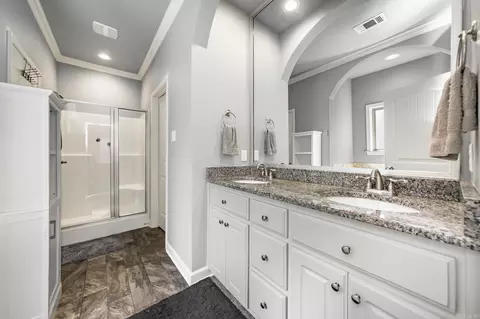 Bath - 761 Mango Loop, Austin, AR 72007 photo 1 of 4