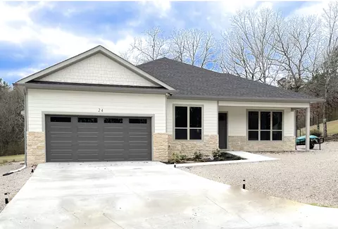 24 Zarina Ln, Hot Springs Village, AR 71909