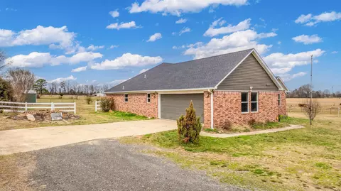 Exterior - 112 Blue Hole Rd, Beebe, AR 72012 photo 4 of 12