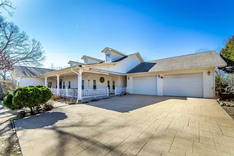 160 Fox Tail Ln, Hot Springs, AR 71901