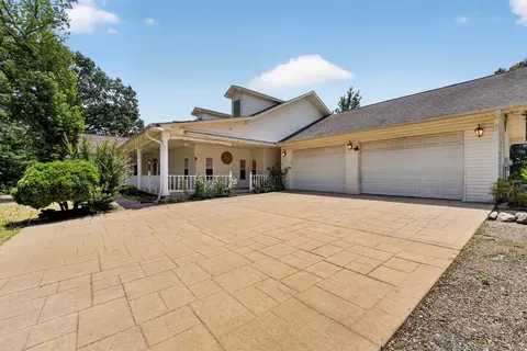 160 Fox Tail Ln, Hot Springs, AR 71901