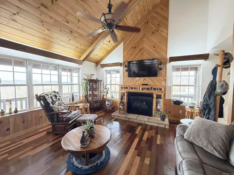 2096 Qmc Rd, Mountain View, AR 72560 photo 10